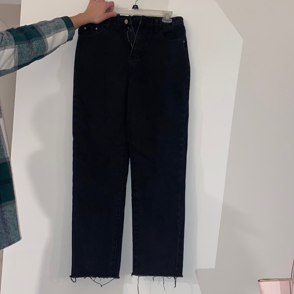 Black mom jeans